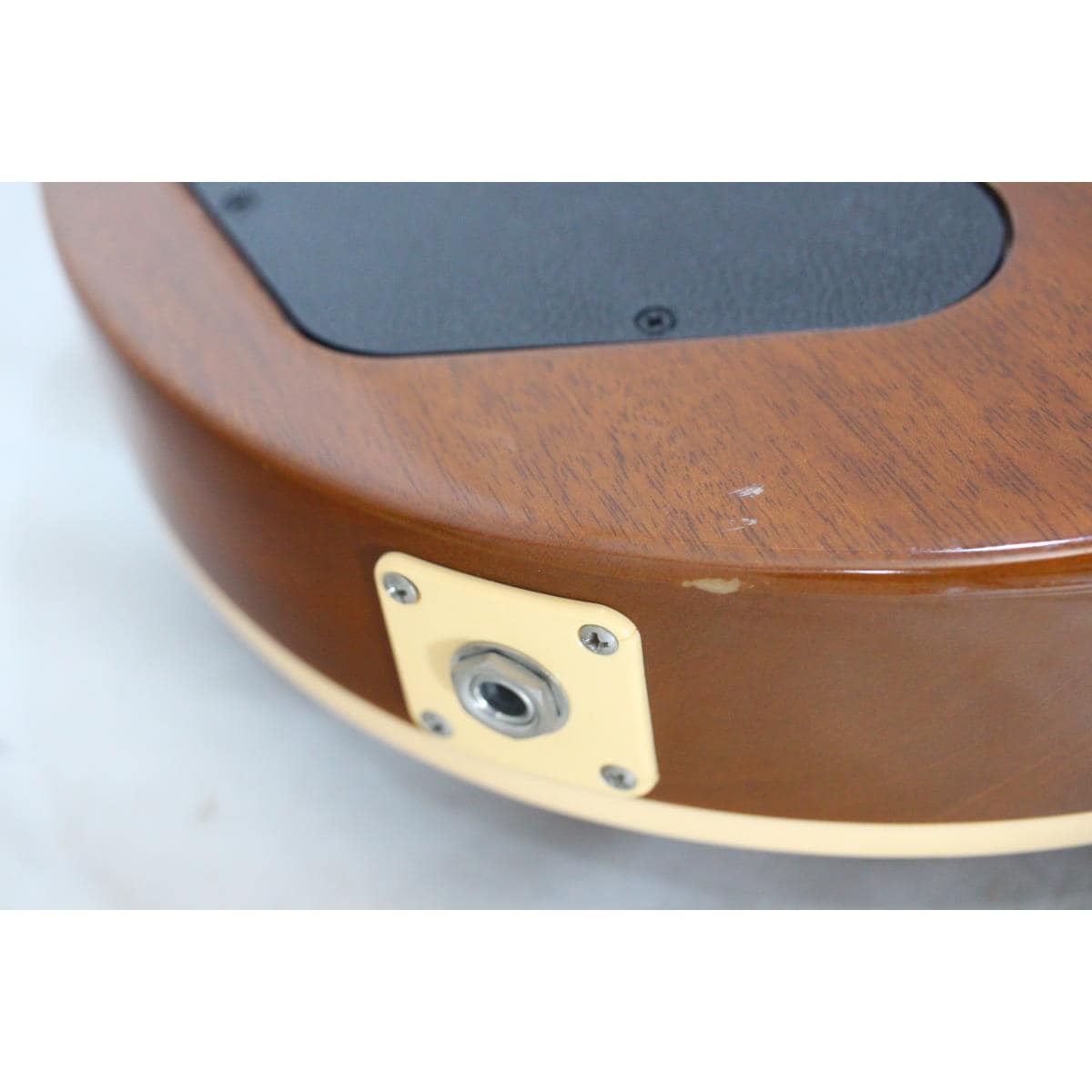 ＧＩＢＳＯＮ　　ＬＥＳ　ＰＡＵＬ　ＴＲＡＤＩＴＩＯＮＡＬ