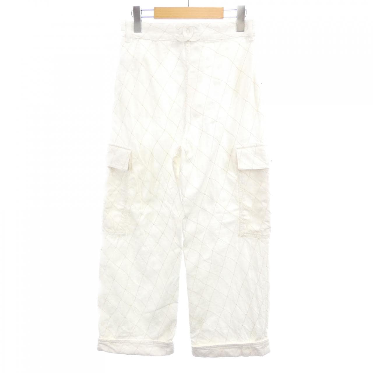 シャネル CHANEL COCO BEACH2026 LOOK31 P81454V73940 ジーンズ