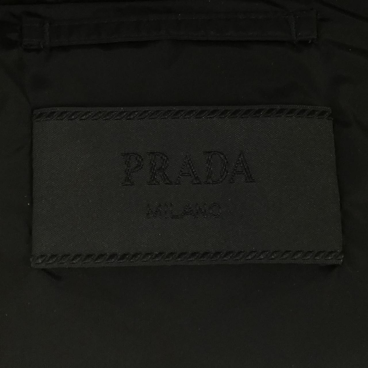 プラダ PRADA ダウンジャケット