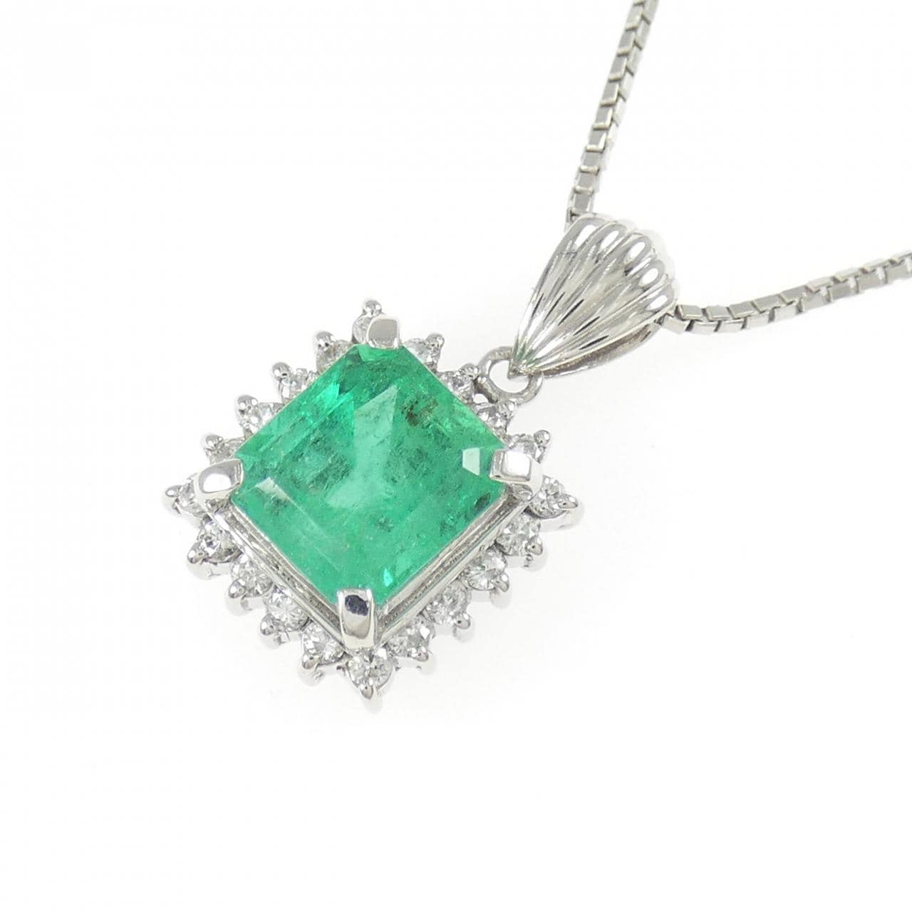 PT900/PT850祖母绿项链2.40CT