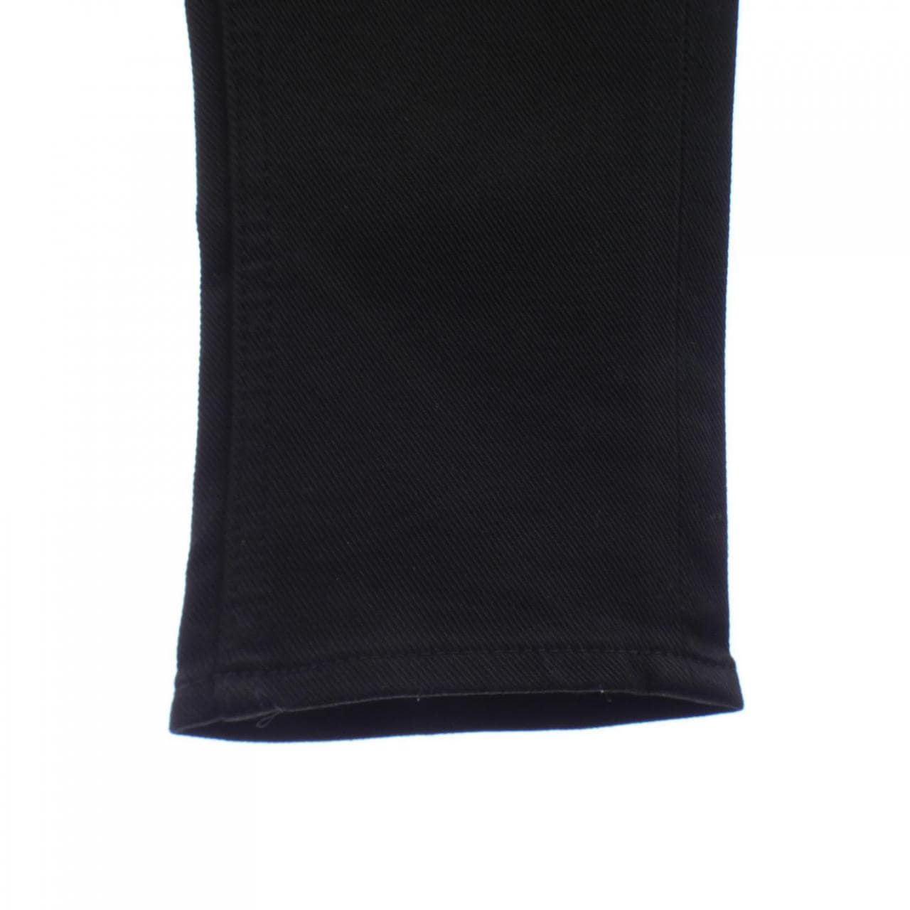 ヤヌーク YANUK NEIL パンツ