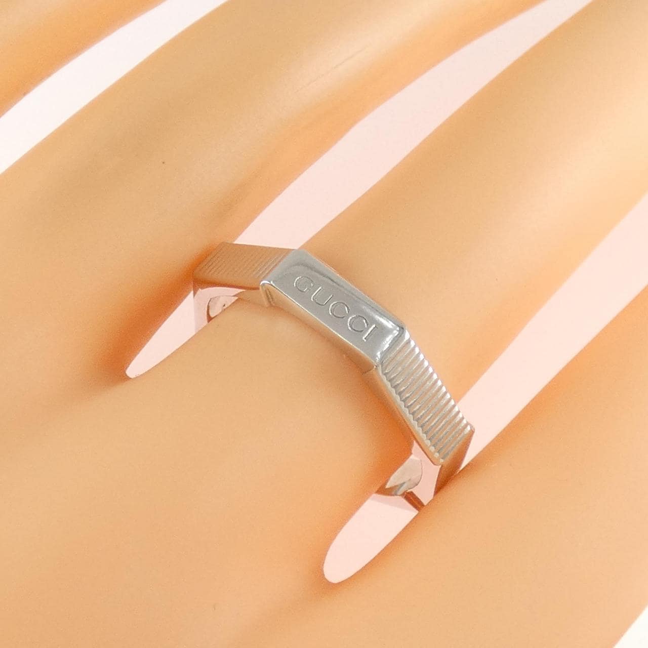 グッチ 750WG リング