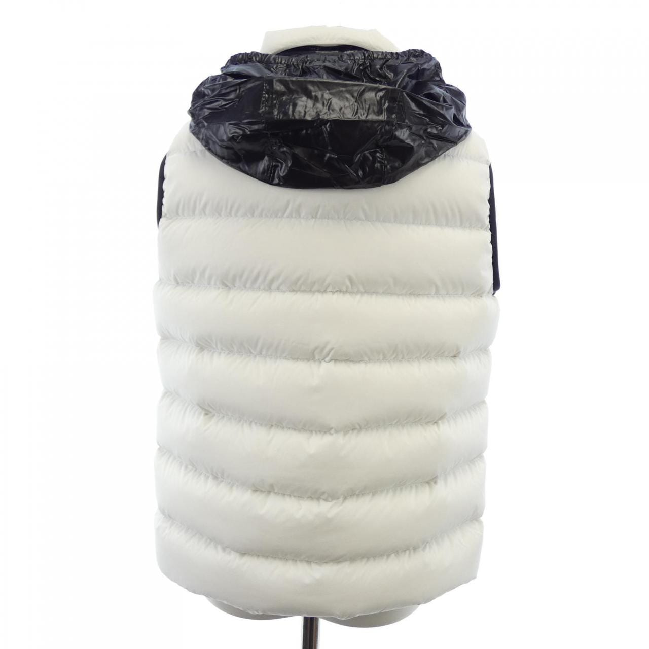 モンクレール MONCLER 53333 CENIS ダウンベスト