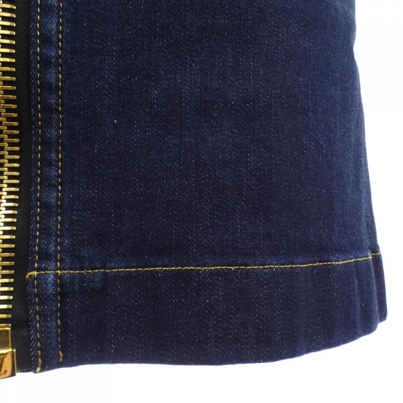 ルイヴィトン LOUIS VUITTON FOJU14AID スカート