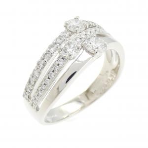 トリロジー ダイヤモンド リング 0.70CT