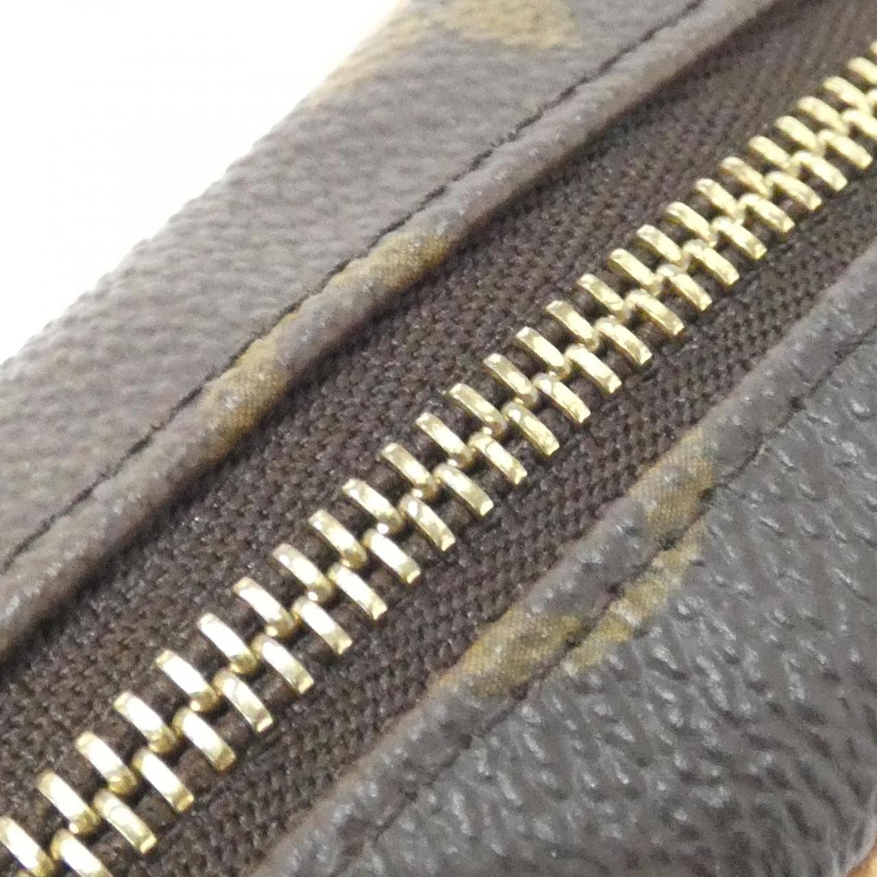 ルイヴィトン モノグラム ワピティ M58030 ポーチ