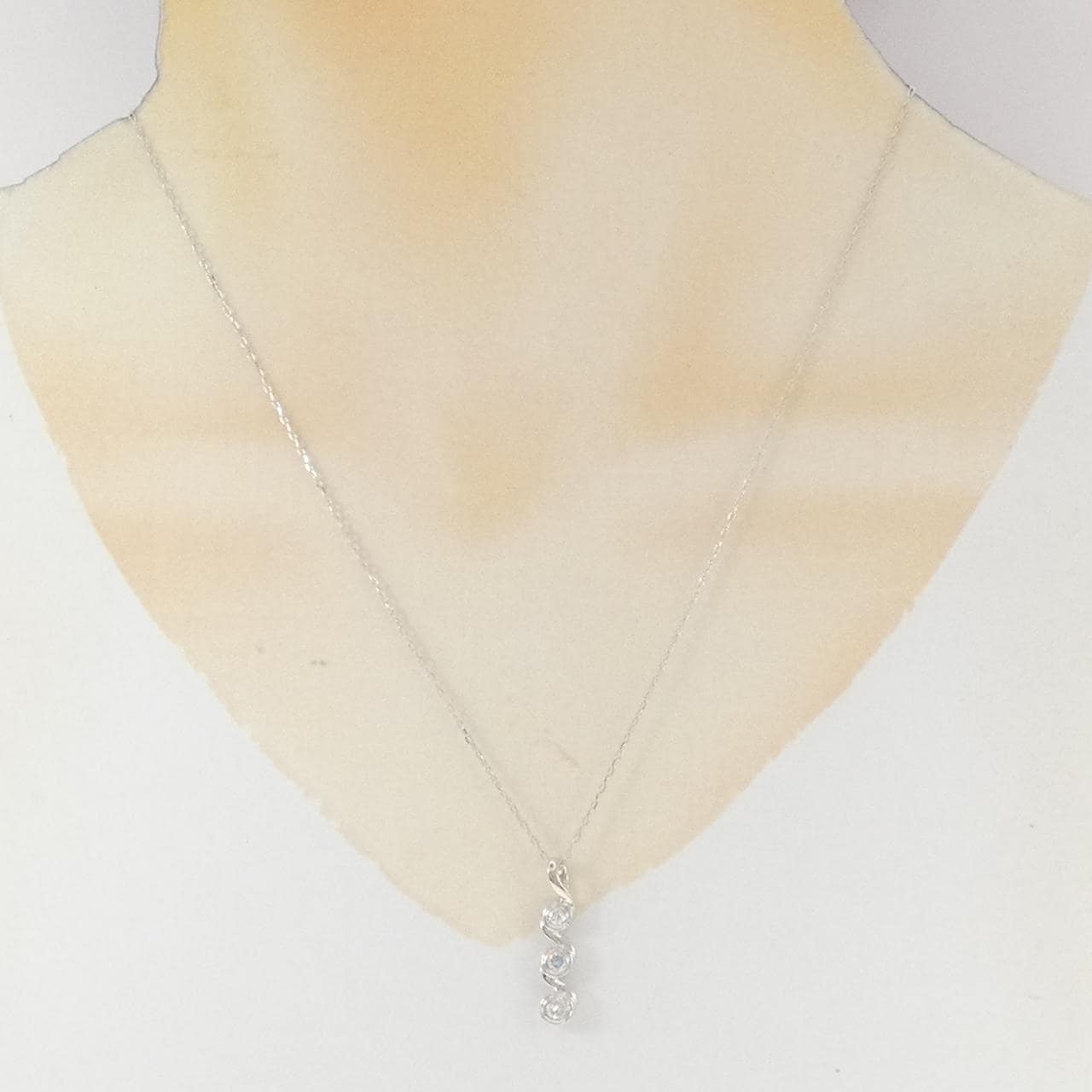 K18WG ダイヤモンド ネックレス 0.25CT