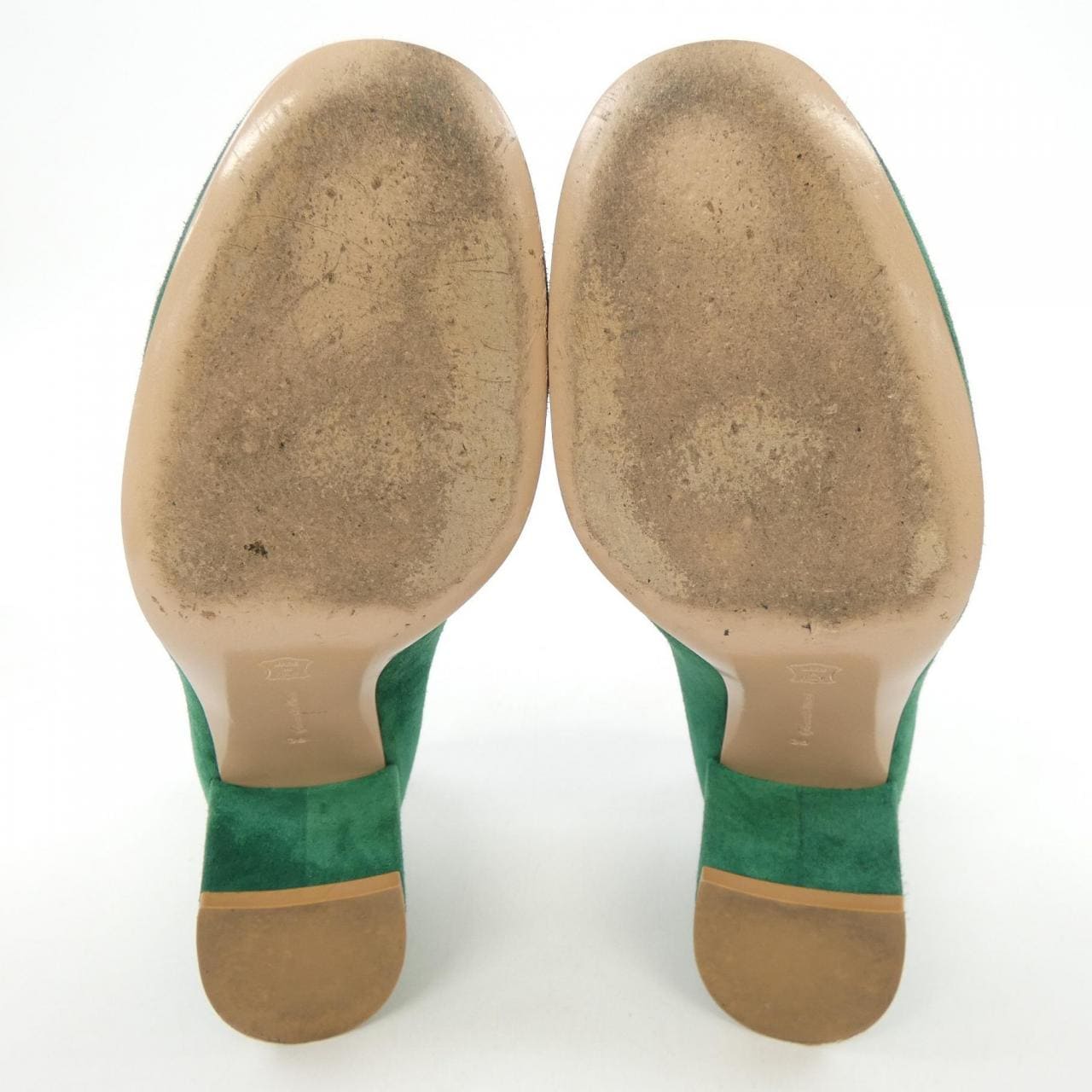 ジャンヴィトロッシ GIANVITO ROSSI パンプス