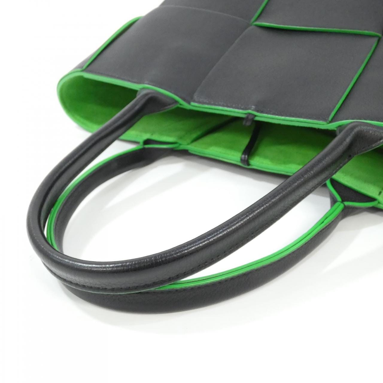 ボッテガヴェネタ 652867 V1Q71 バッグ