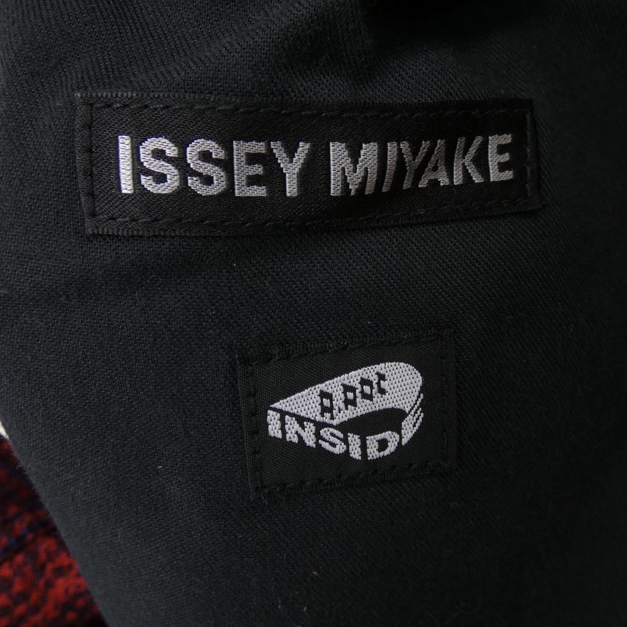 イッセイミヤケ ISSEY MIYAKE ME13FF112 パンツ