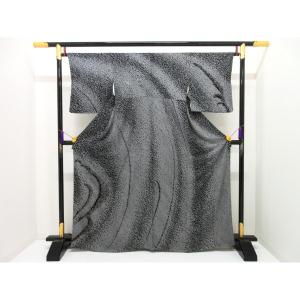 訪問着　総絞り　刺繍入り