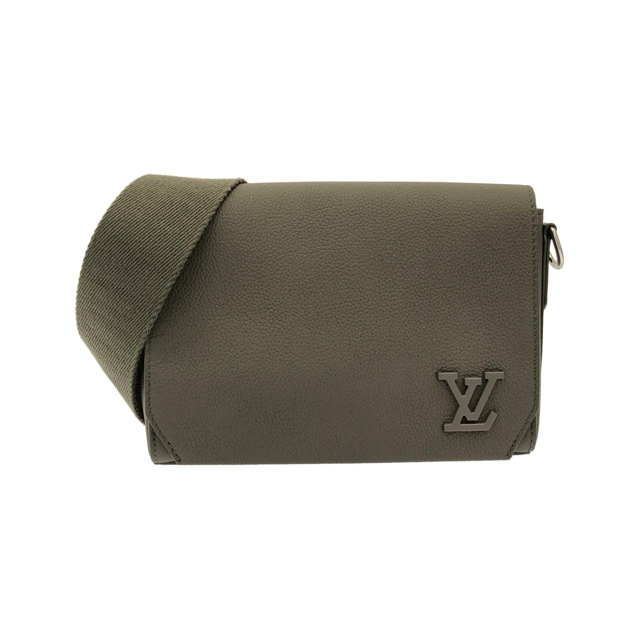 ルイヴィトン LVアエログラム テイクオフ メッセンジャー PM M25125 ショルダーバッグ