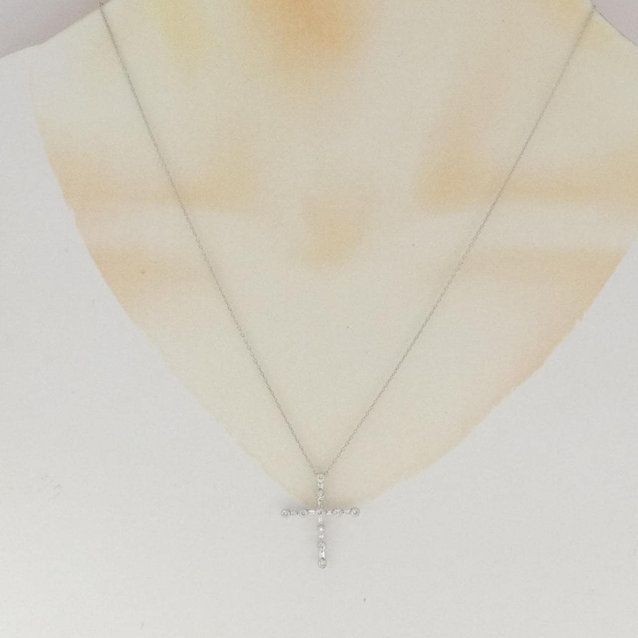 PT900/PT850 クロス ダイヤモンド ネックレス 0.40CT