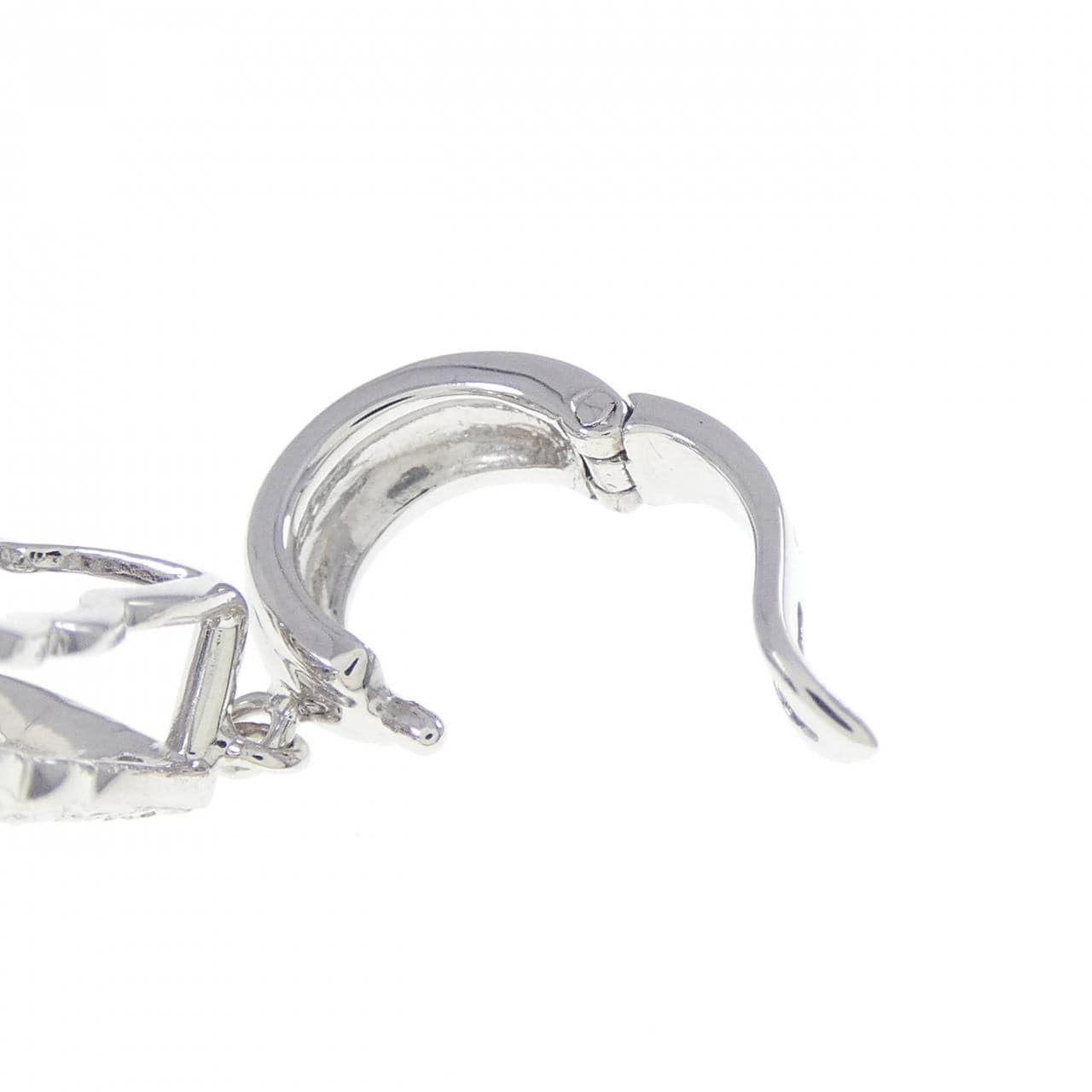 PT900/K14WG 黒蝶パール ペンダント 10.6mm