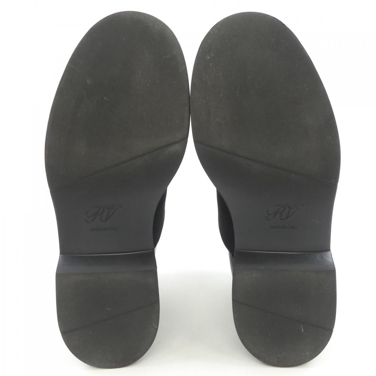 ROGER VIVIER Viv Ranger 钻扣靴子