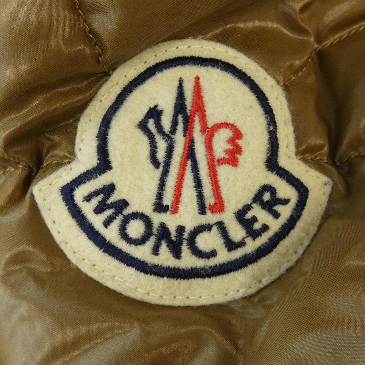 モンクレール MONCLER ダウンジャケット