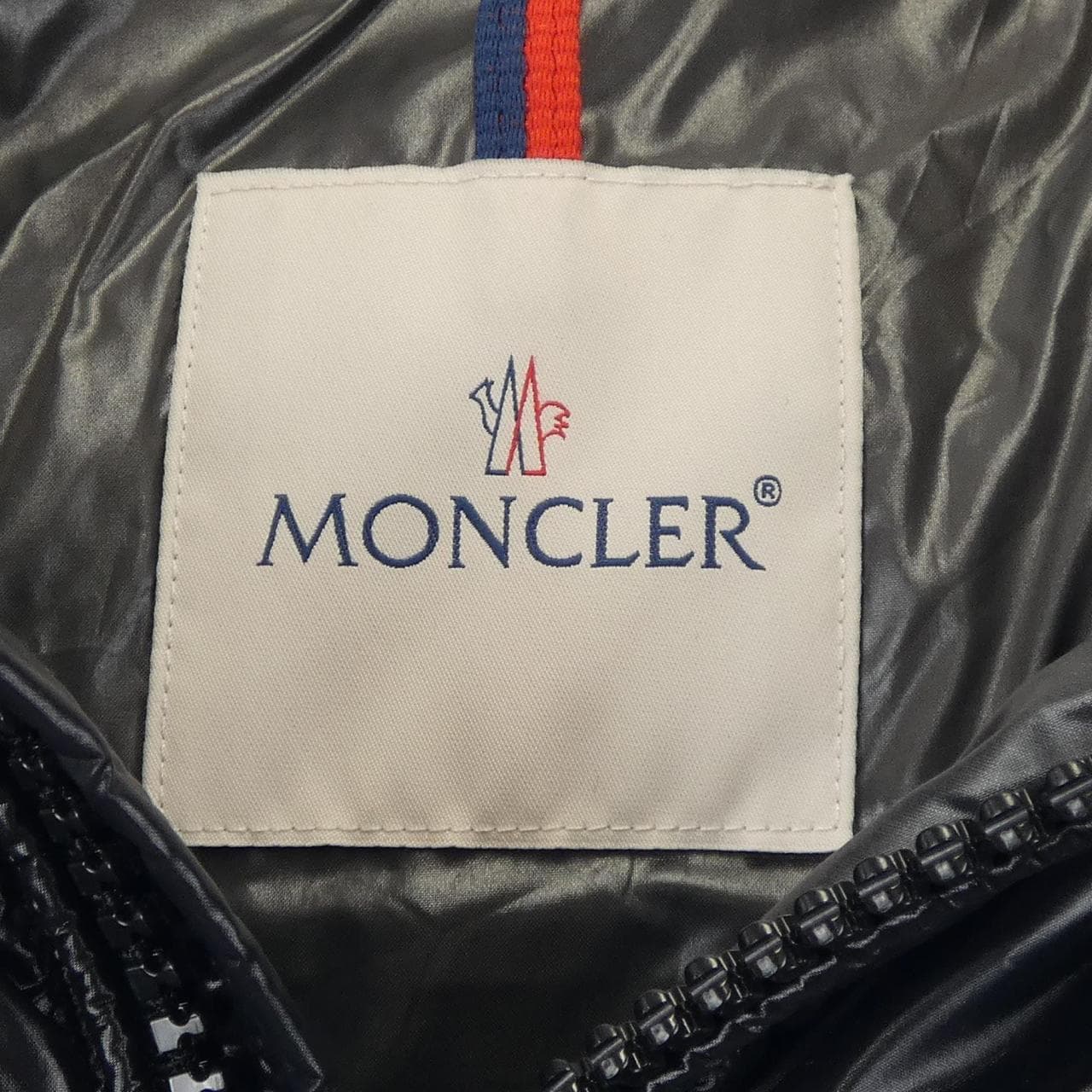MONCLER蒙克勒羽绒服