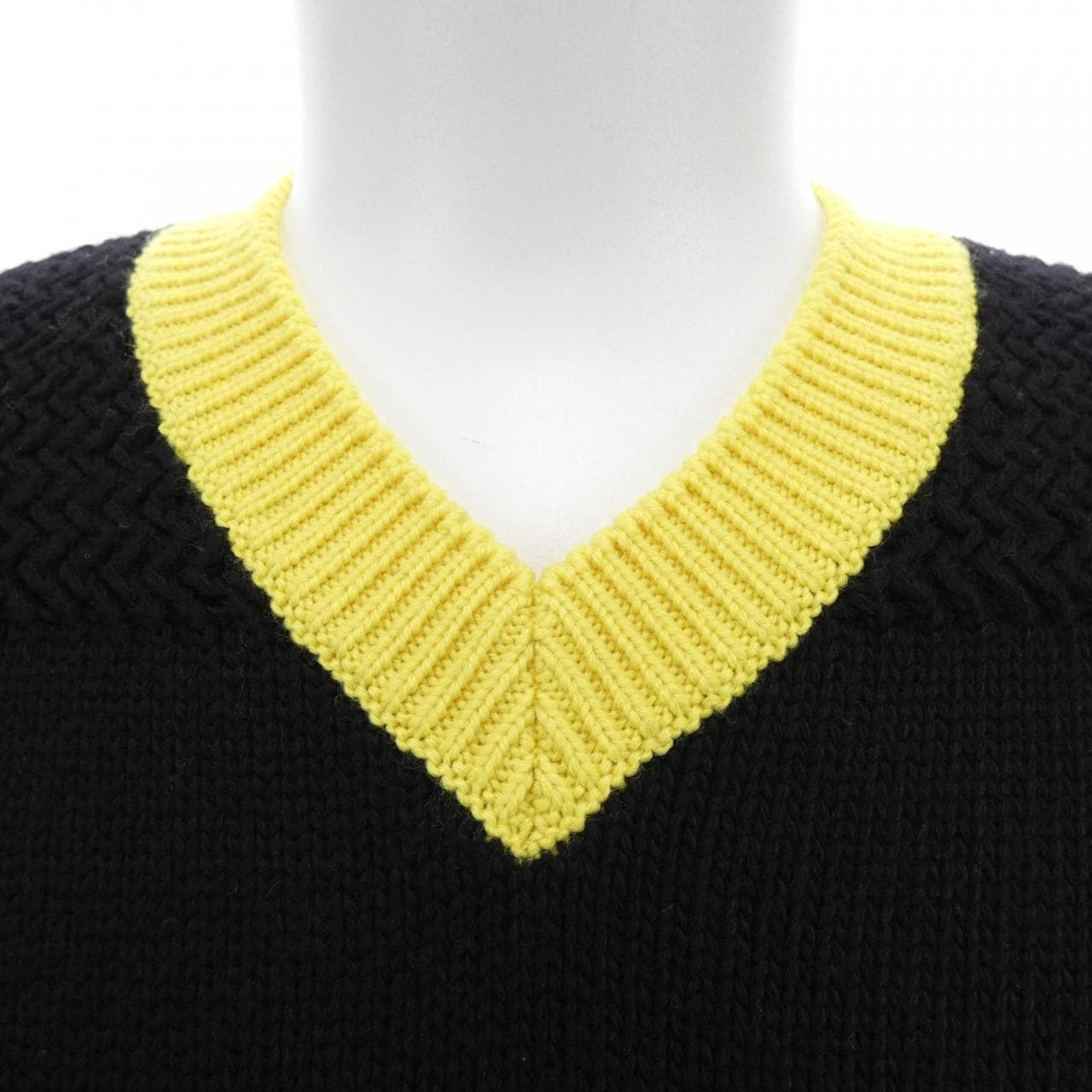 LOUIS VUITTON Vuitton Intarsia Football T-Shirt HMN86WYQL Knit