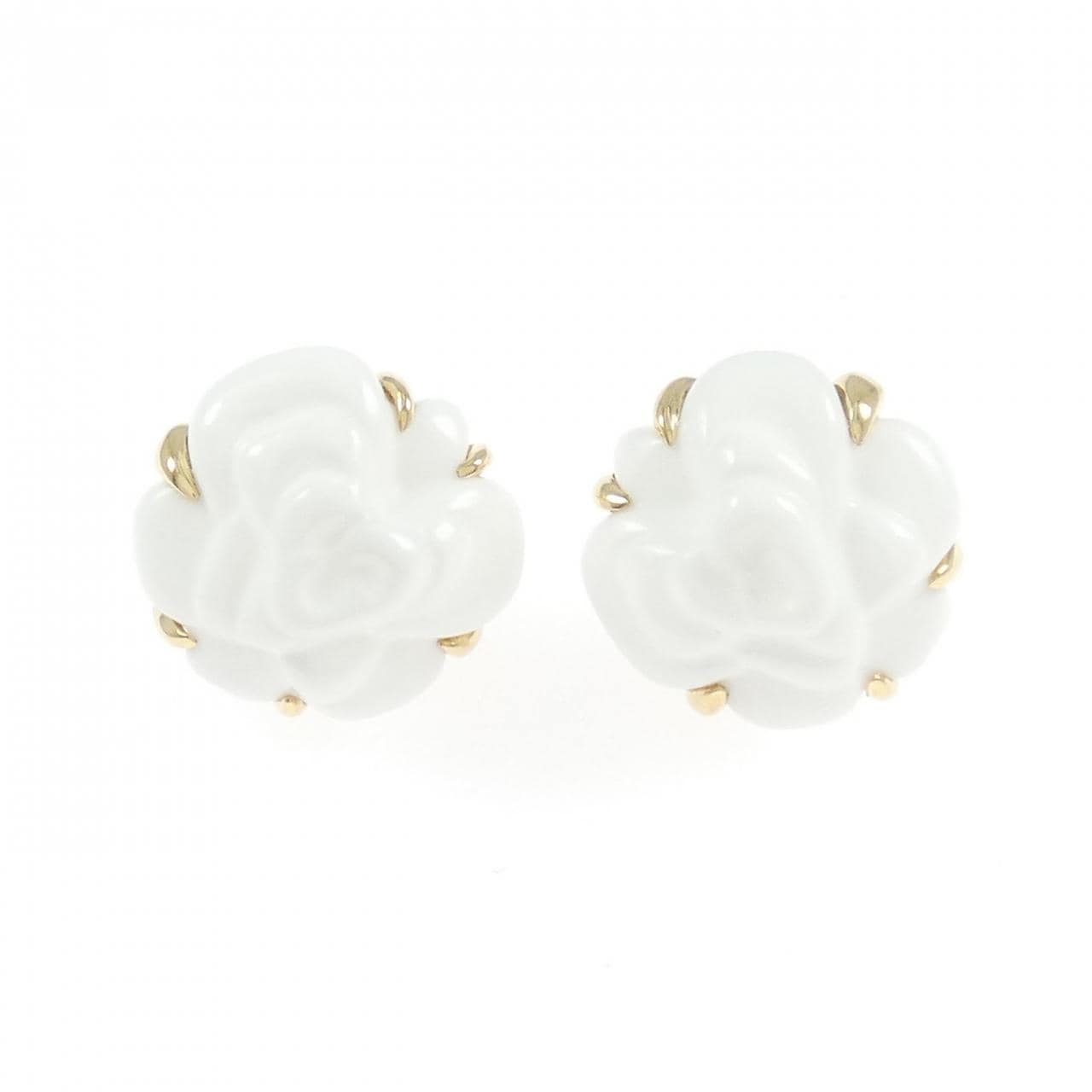 シャネル カメリア スモール ピアス