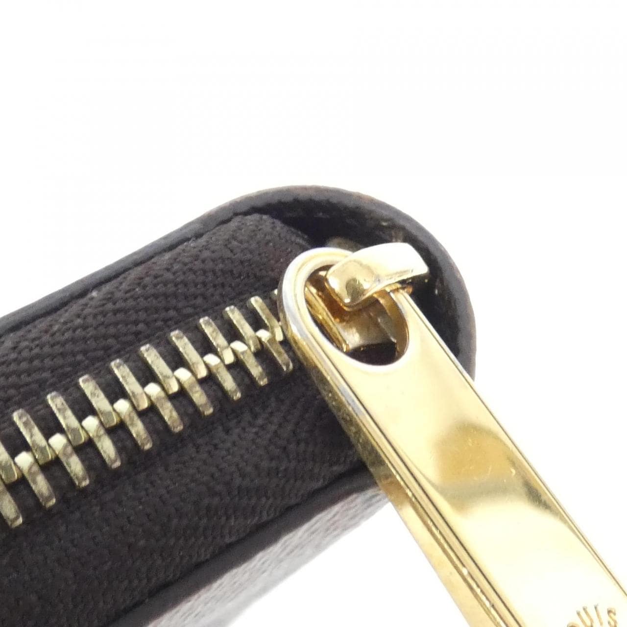 ルイヴィトン モノグラム リバース ジッピー ウォレット M82444 財布