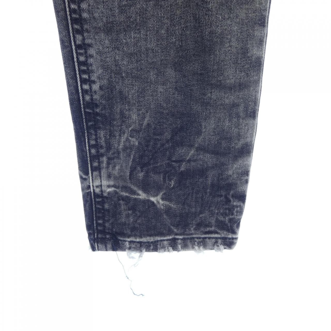 ディーゼル DIESEL THOMMER-T ジーンズ