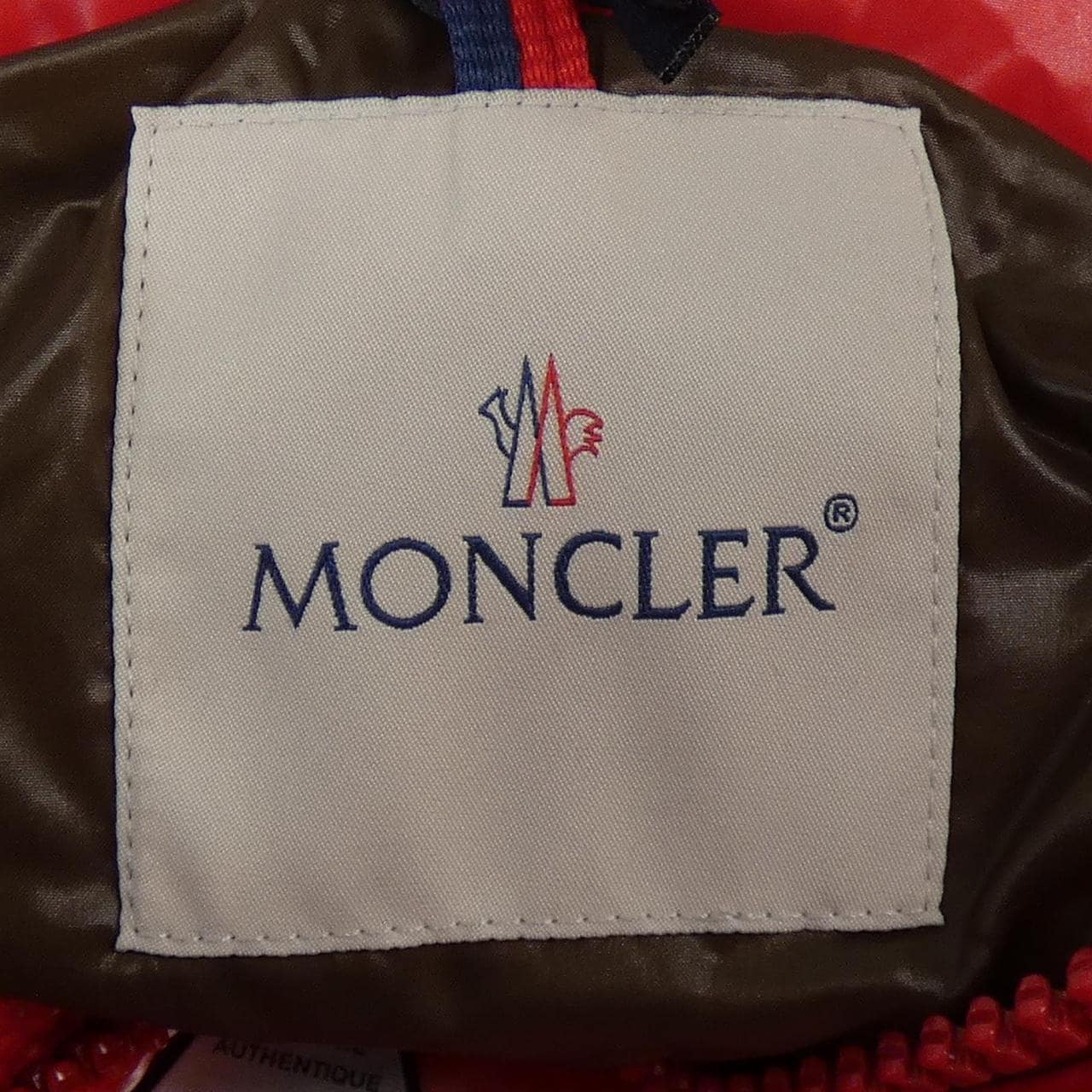 MONCLER蒙克勒羽绒服