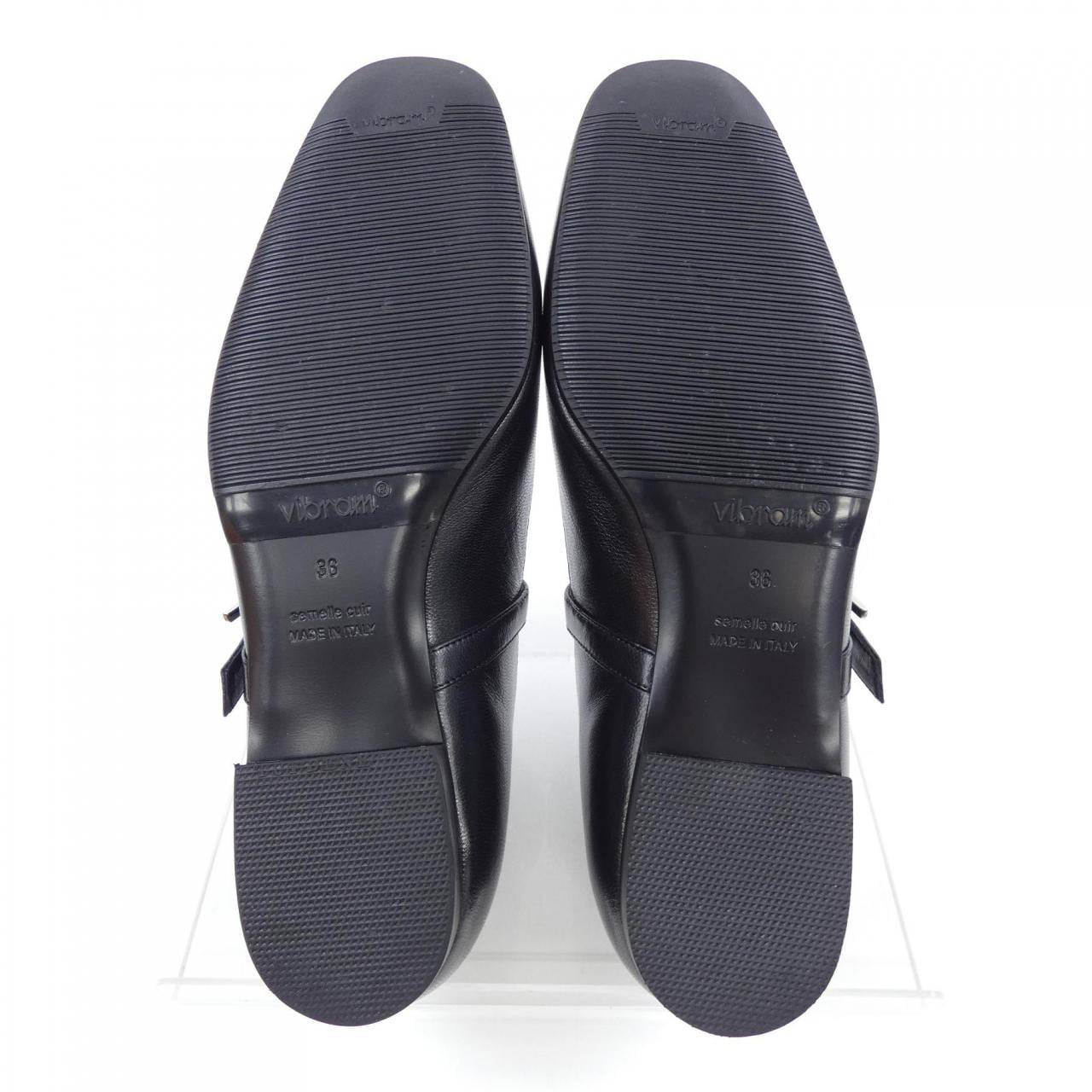 エルメス HERMES ジェーン アピバックル 242047Z フラットシューズ