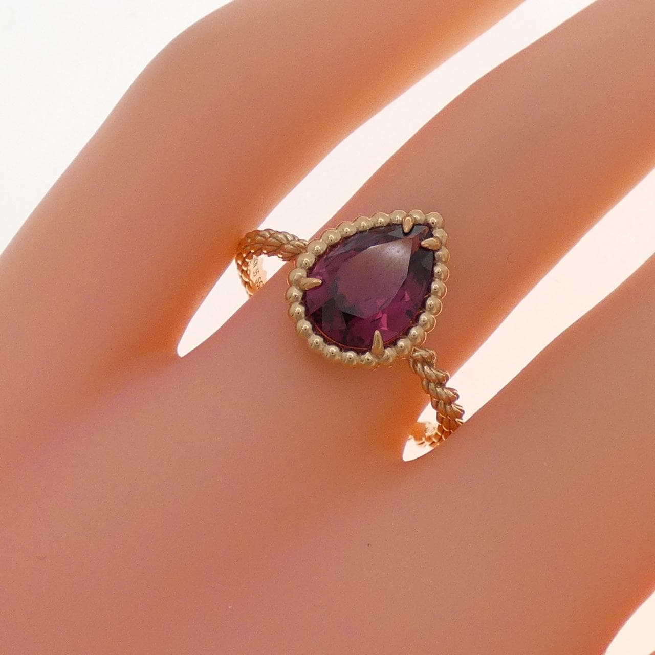 ブシュロン セルパンボエム リング