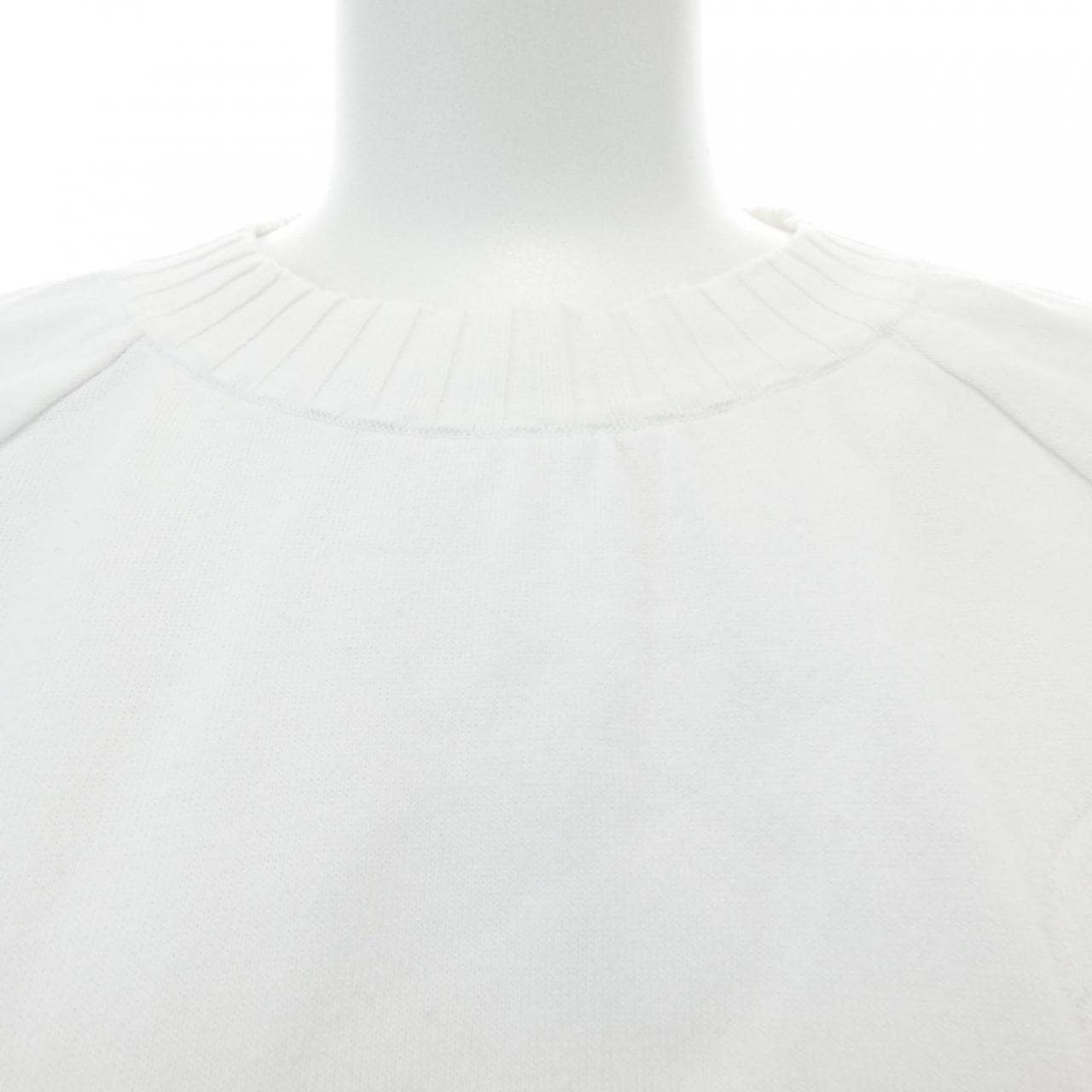 シャネル CHANEL P17664V00938 01P ニット