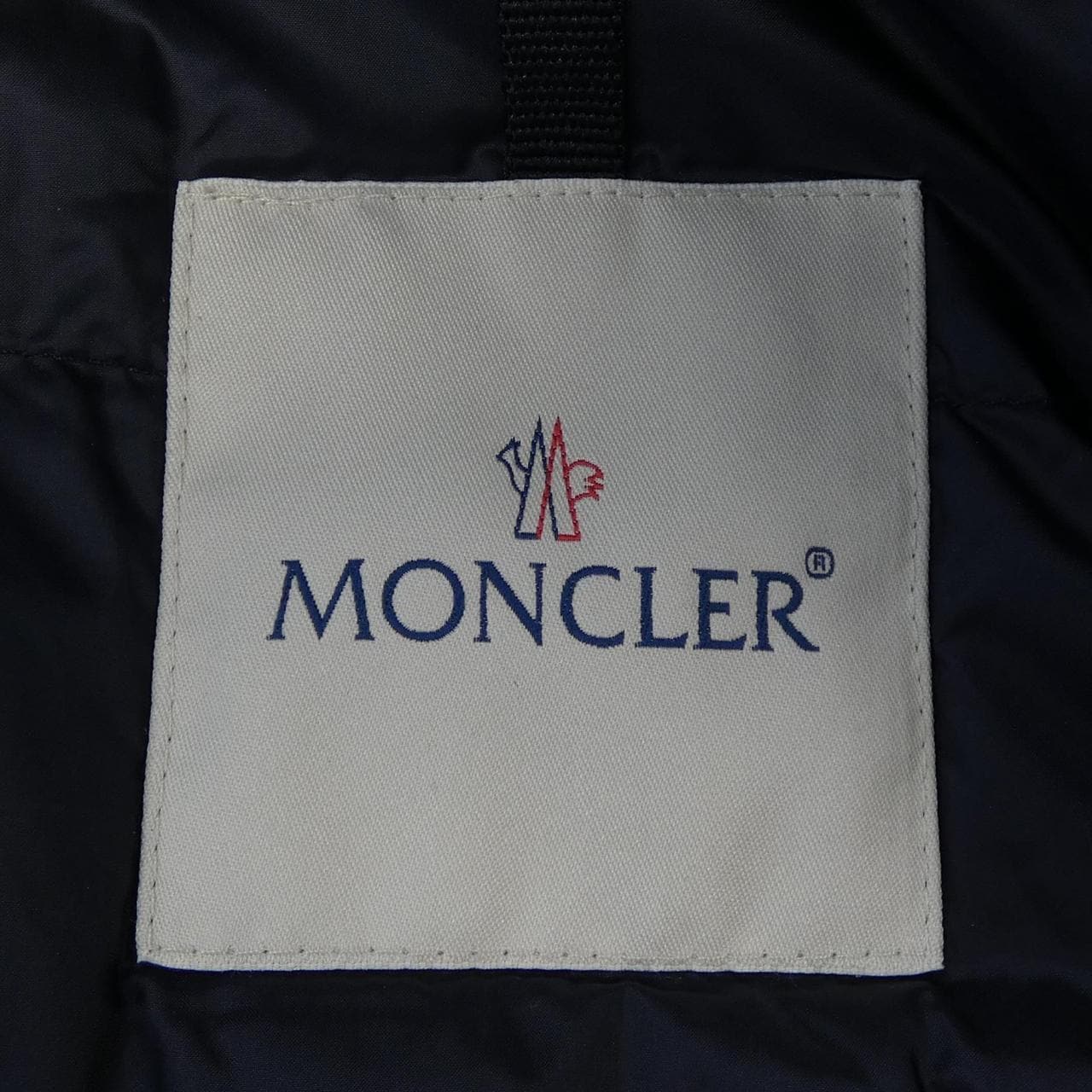 MONCLER蒙克勒羽绒服