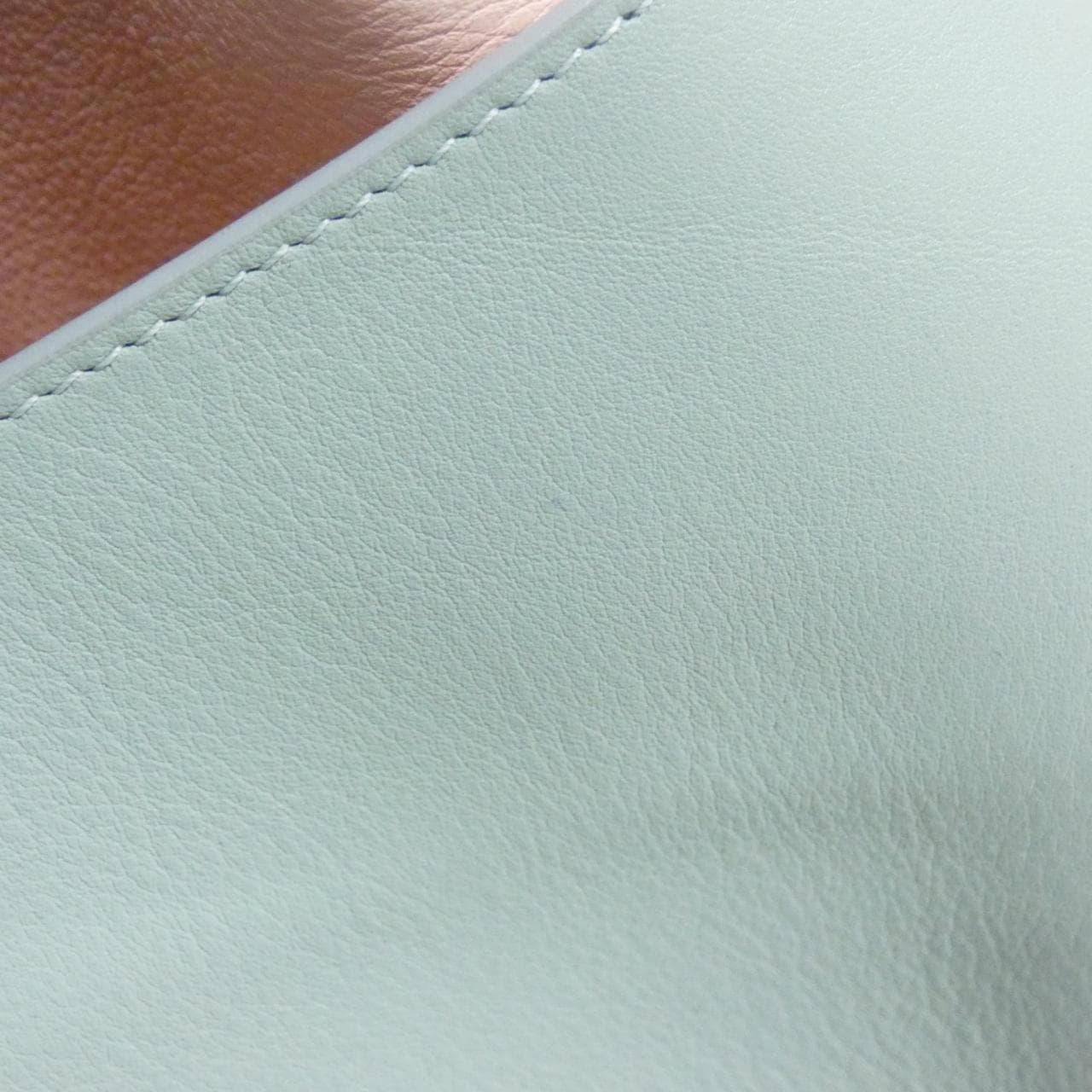 サルヴァトーレフェラガモ ハグ 21 5921 ハンドバッグ