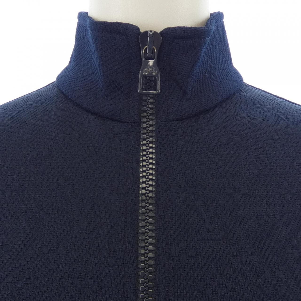ルイヴィトン LOUIS VUITTON モノグラムジップスルートップ HHY43WNPS ブルゾン