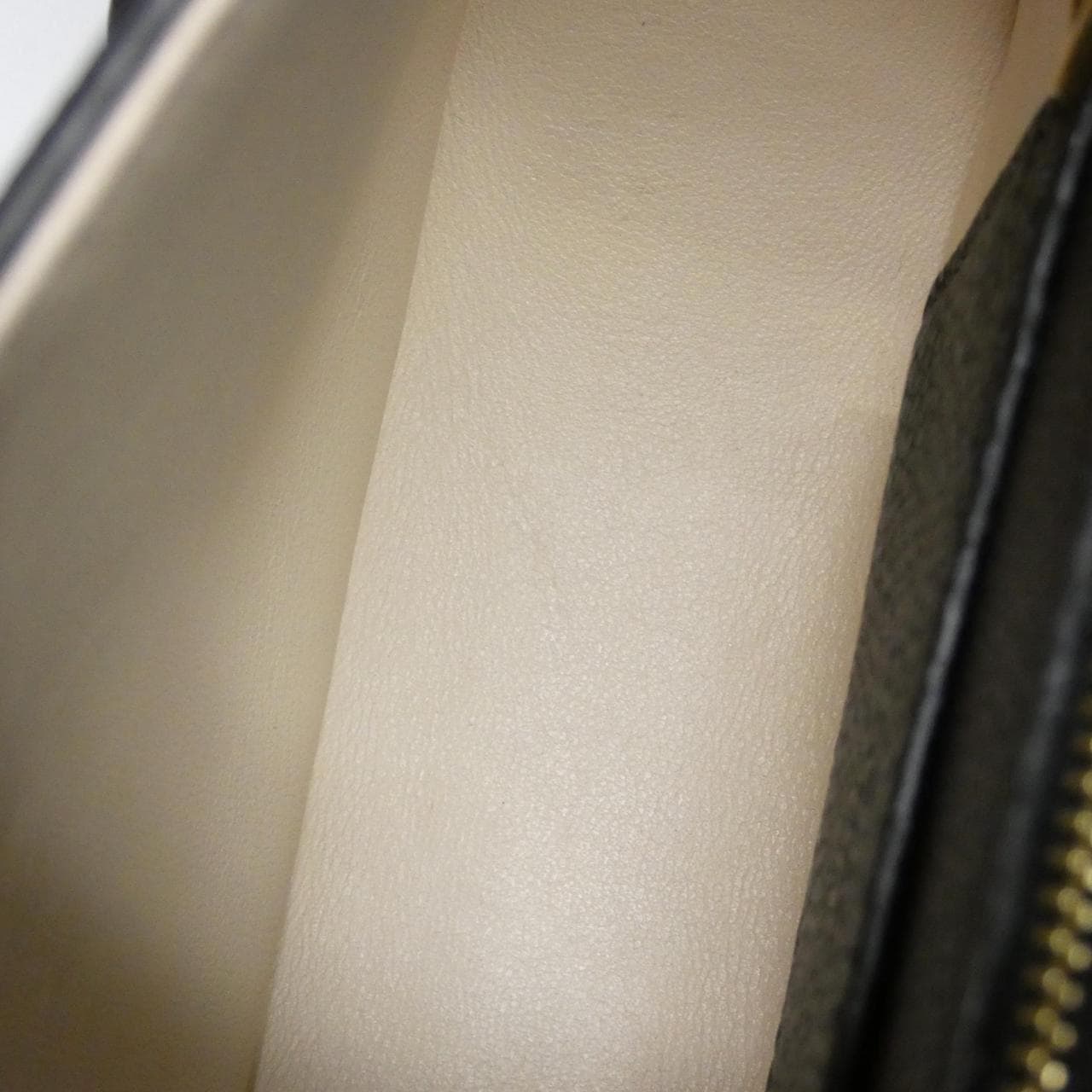 ルイヴィトン LVポンヌフ ソフト PM M58727 ショルダーバッグ