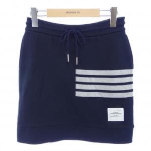 トムブラウン THOM BROWNE FJK097A スカート