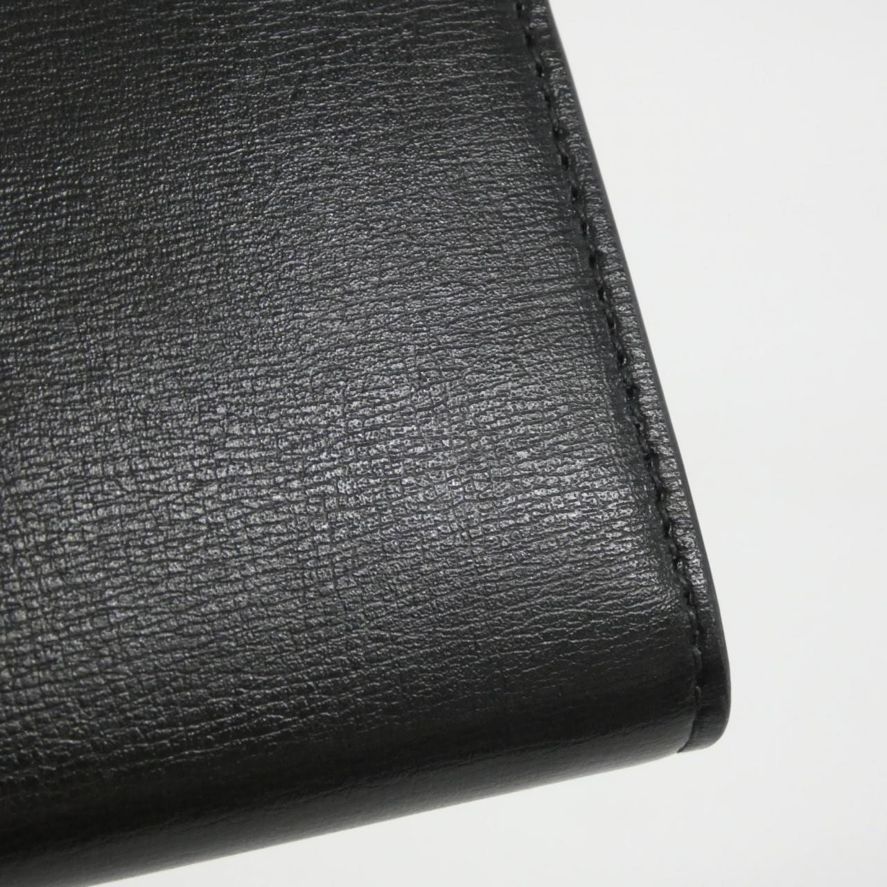 サルヴァトーレフェラガモ 22 E008 財布