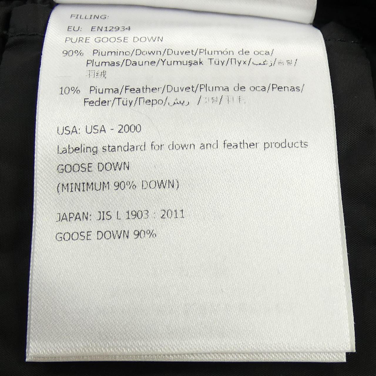 モンクレール MONCLER 20919B50800 ダウンジャケット