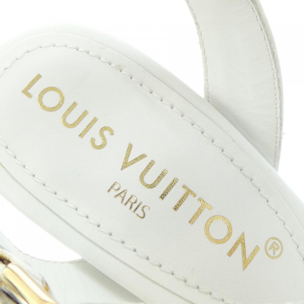 ルイヴィトン LOUIS VUITTON LVイソラライン サンダル