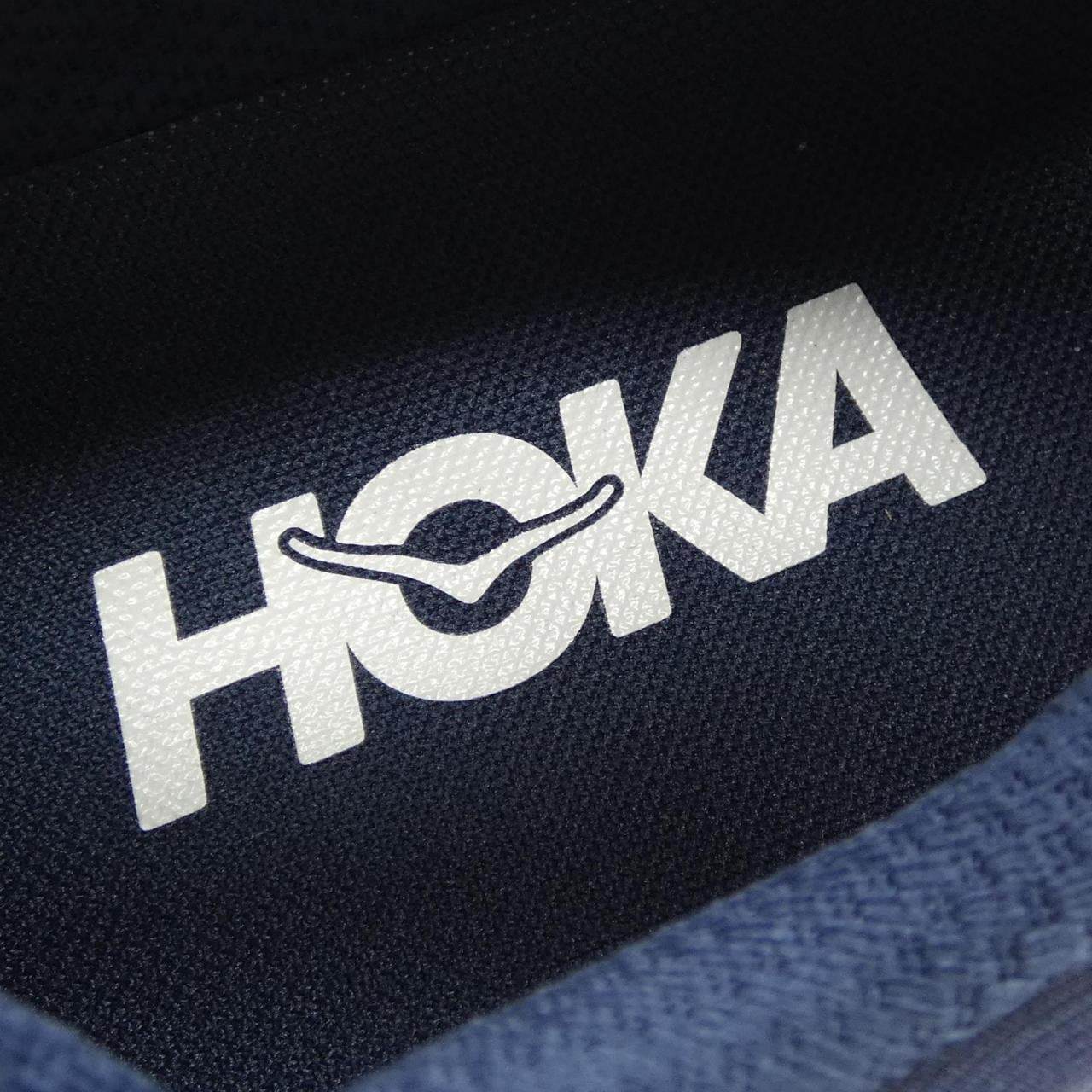 ホカオネオネ HOKA ONE ONE スニーカー