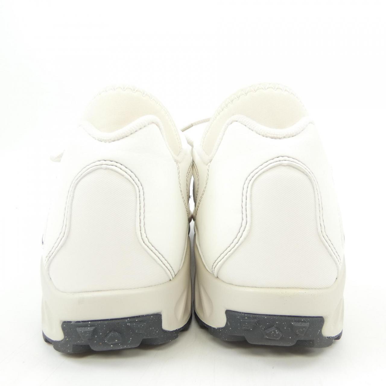 ナイキ NIKE FJ1920-100 スニーカー