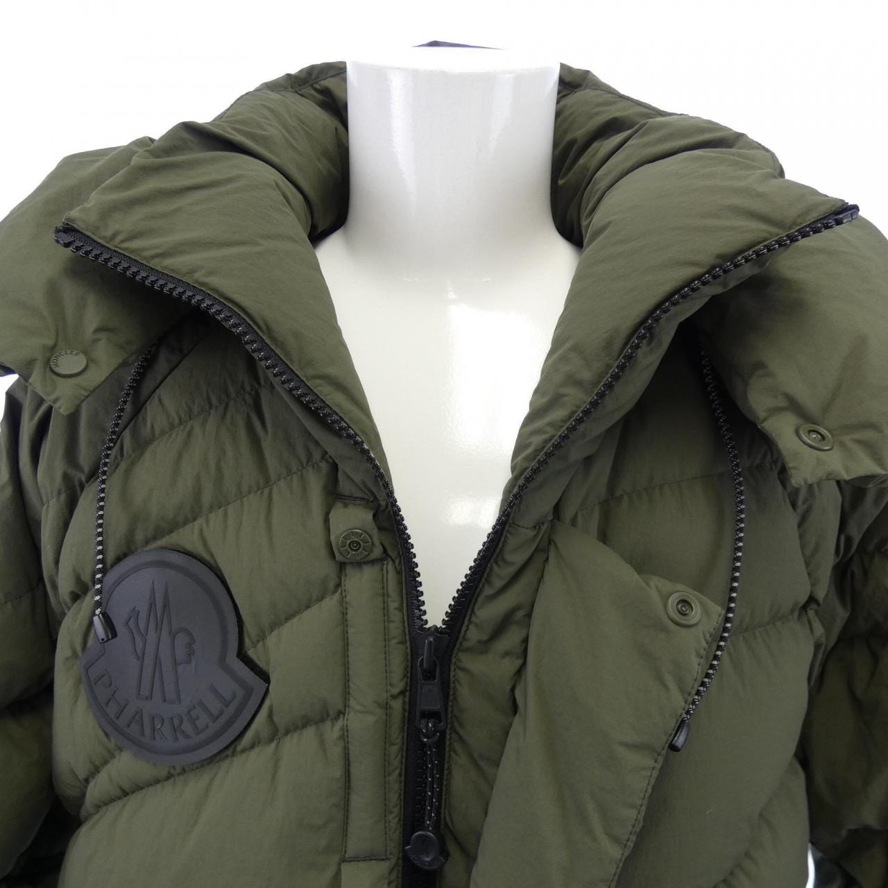 モンクレール ジーニアス MONCLER GENIUS PHARRELL WILLIAMS CHESTNUT ダウンジャケット