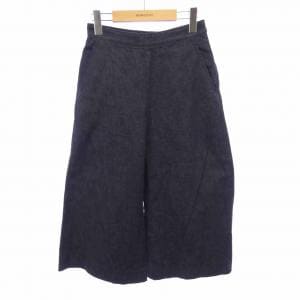 フォクシーニューヨーク FOXEY NEW YORK ジーンズ