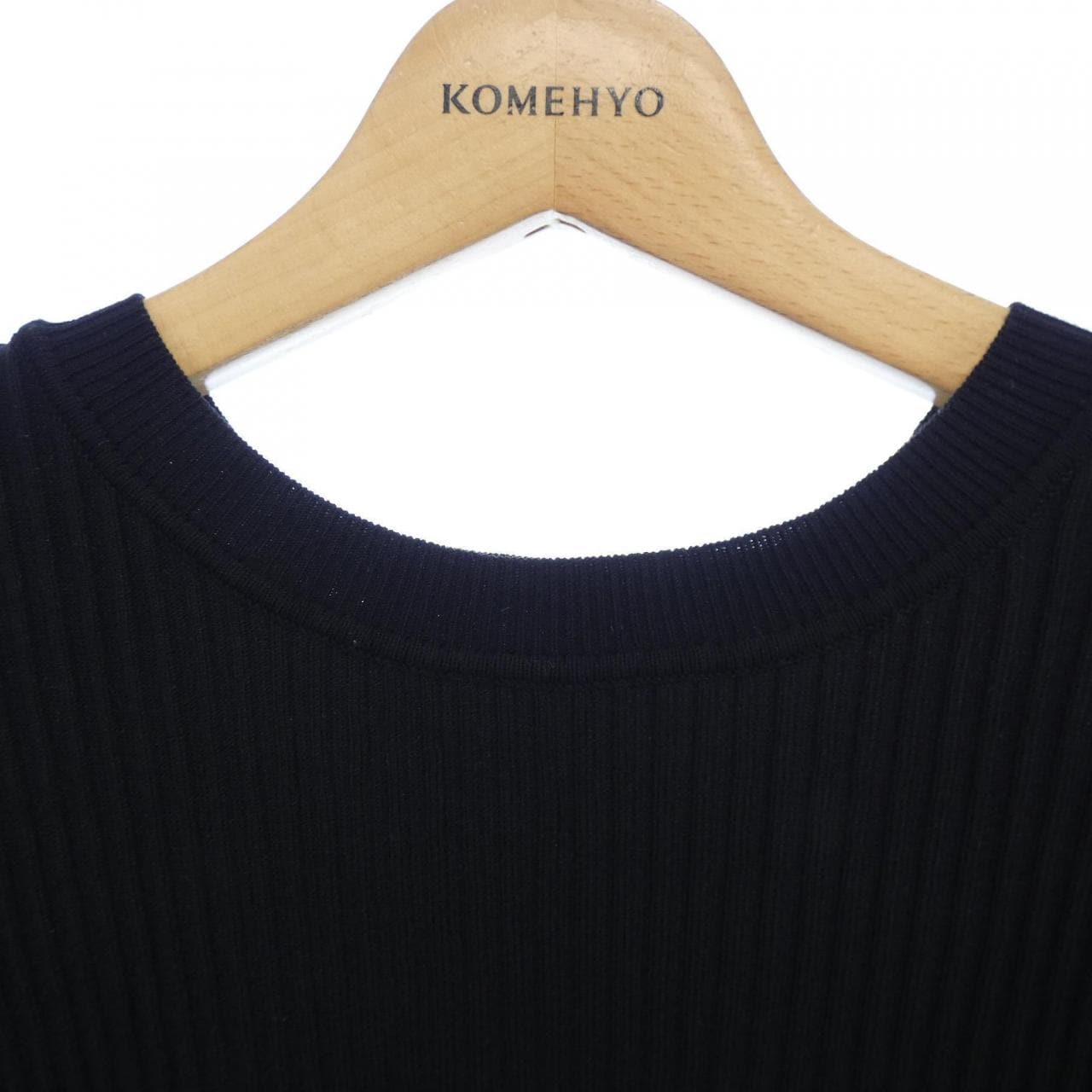 トラッゾドンナ TORRAZZO DONNA ニット