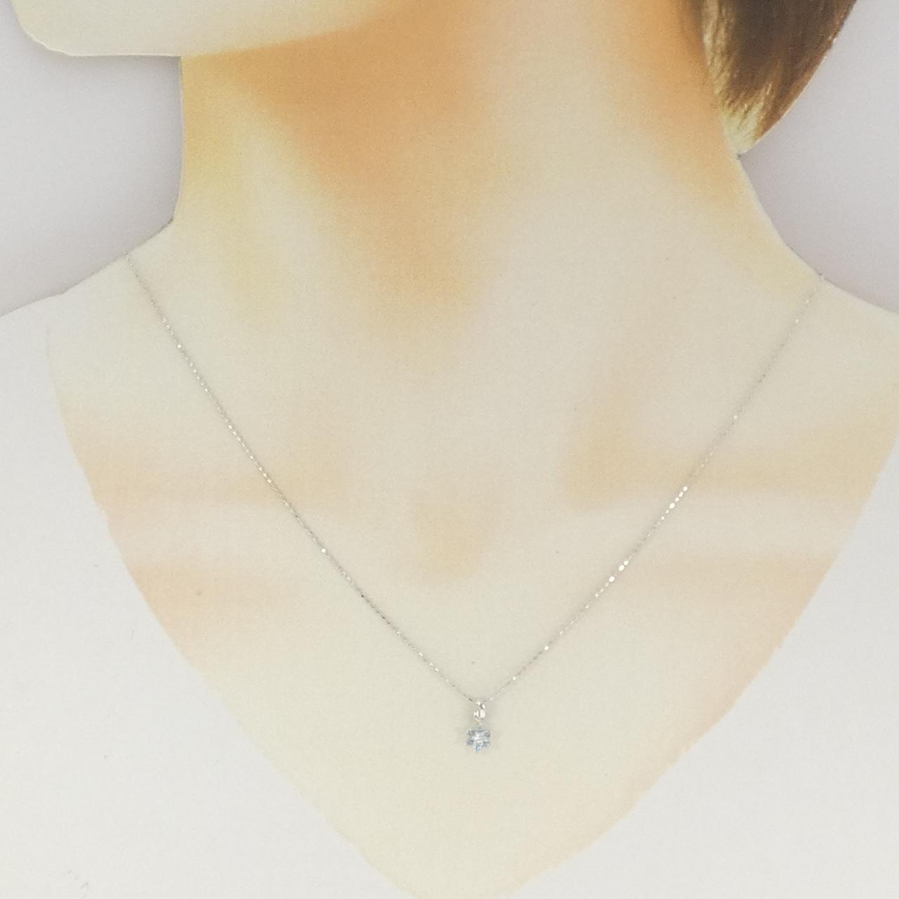 K18WG フラワー ダイヤモンド ネックレス 0.10CT