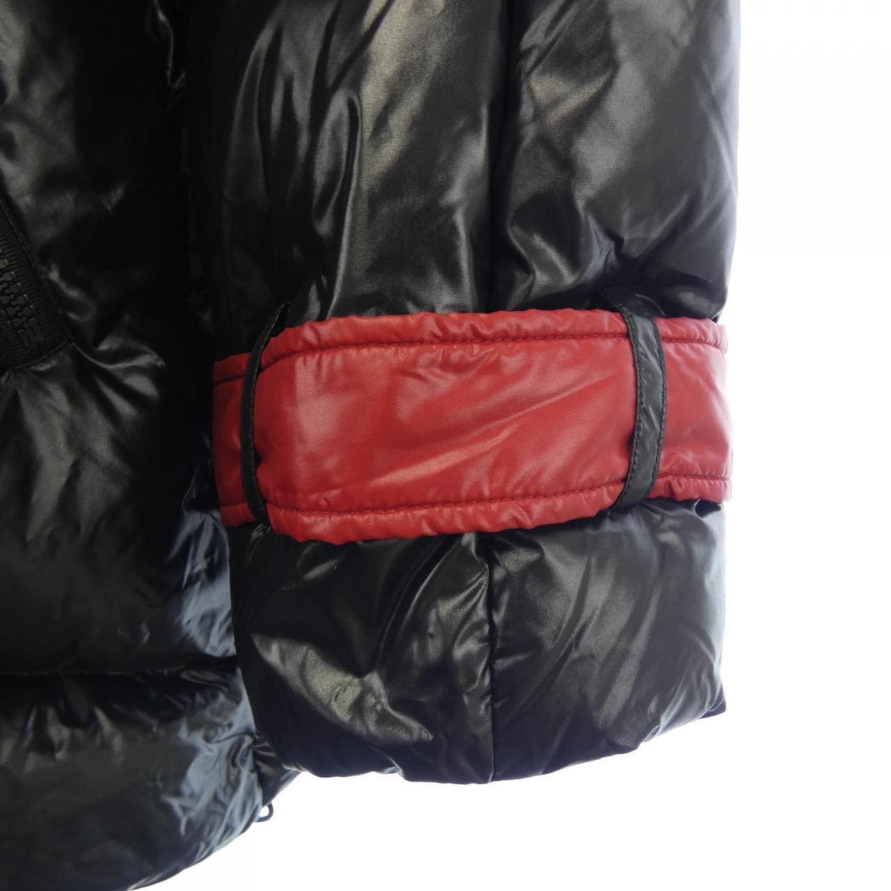 モンクレール MONCLER UPCYCLING PROJECT BADY CHEN PENG ダウンジャケット