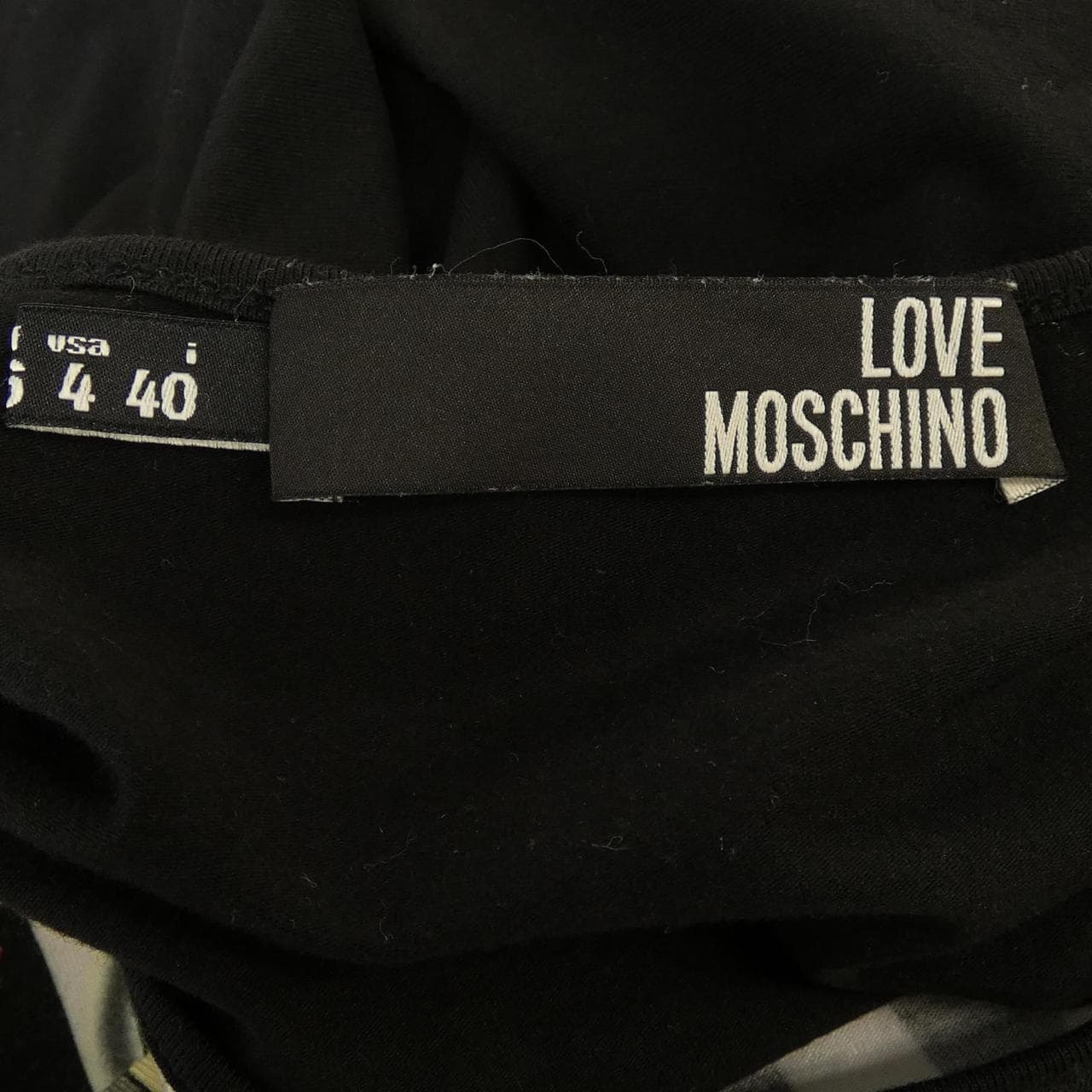 ラブモスキーノ LOVE MOSCHINO Tシャツ
