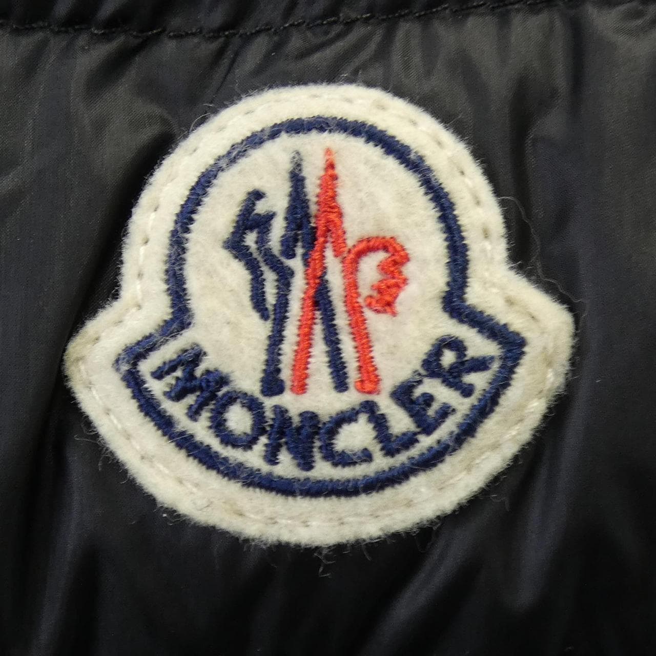 モンクレール MONCLER KAVIR ダウンジャケット