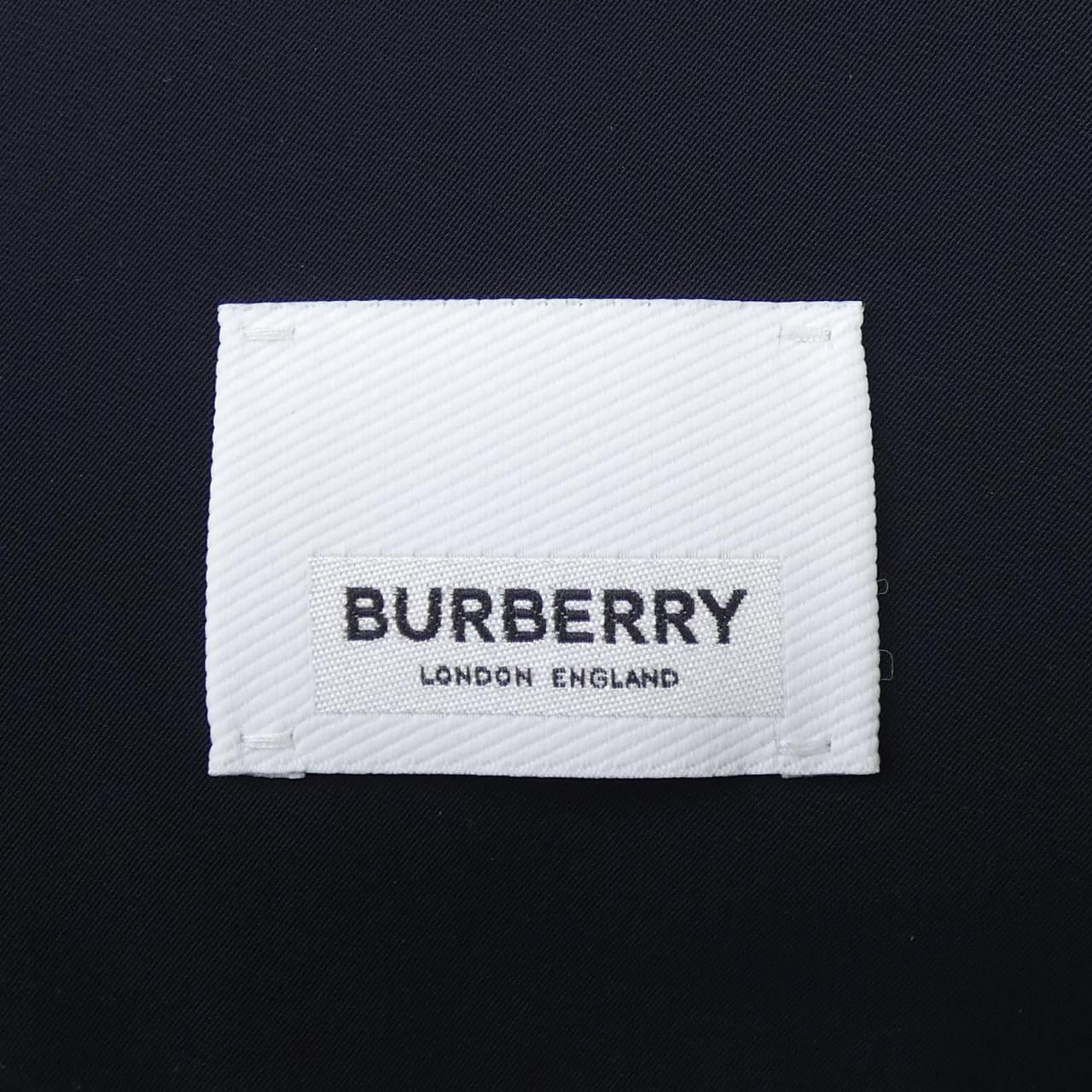 バーバリー BURBERRY 8061038 ダウンコート