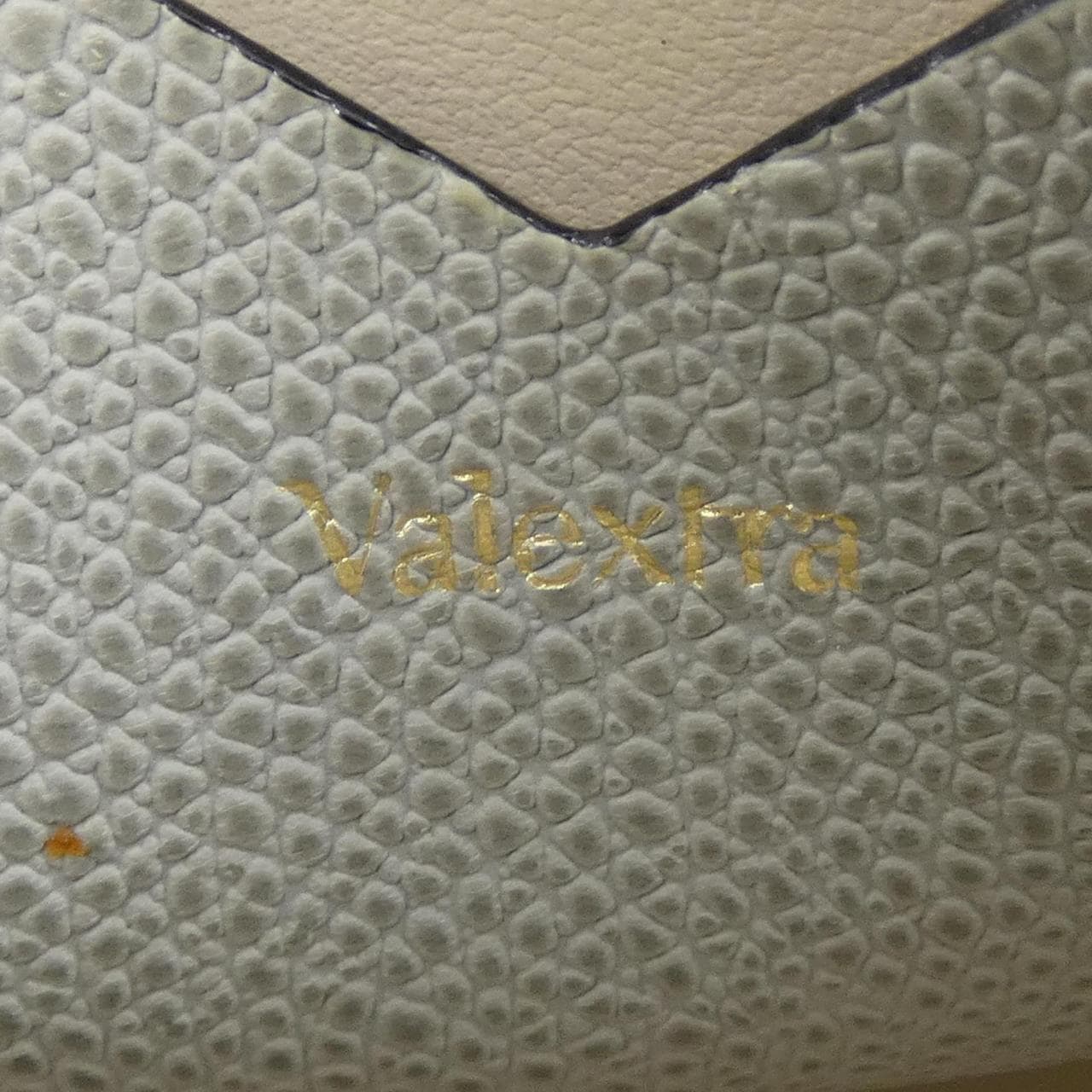 ヴァレクストラ VALEXTRA イジィデ ISIDE BAG