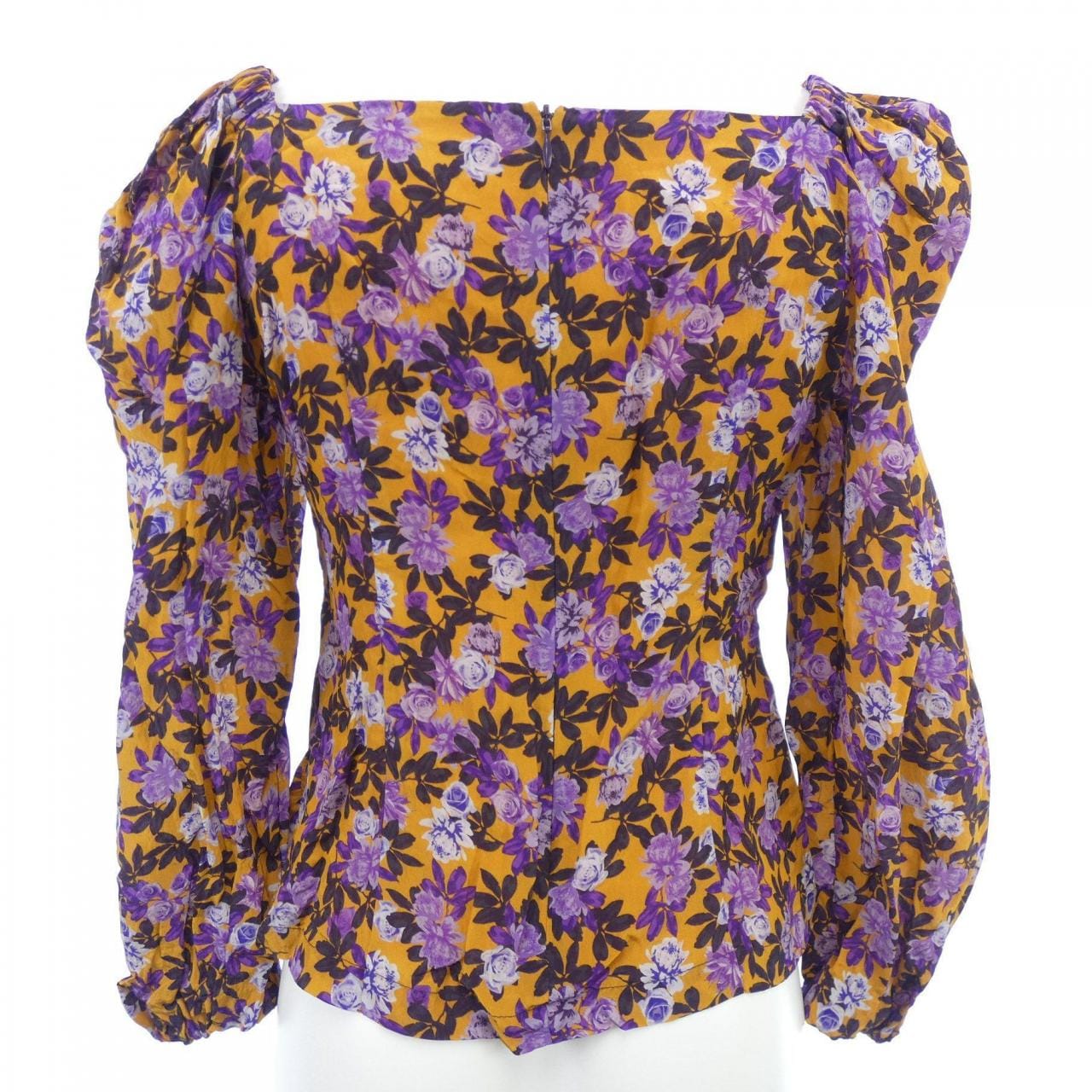 バウムウンドヘルガーデン Baum und Pferdgarten トップス