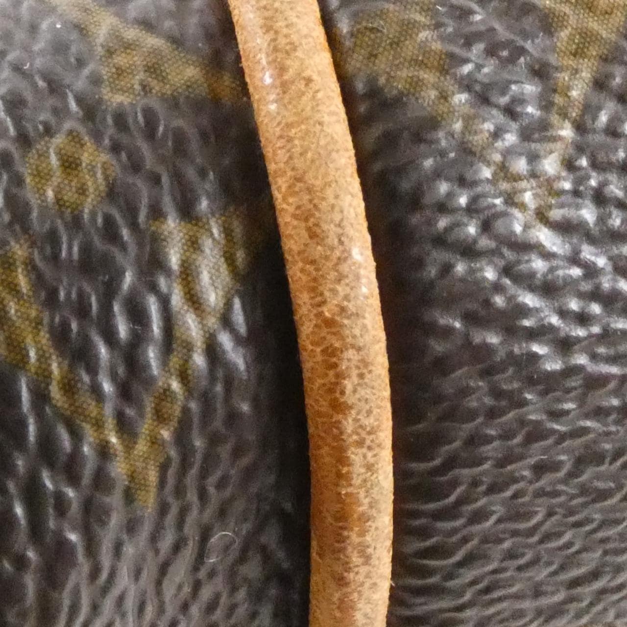 ルイヴィトン モノグラム トータリー PM M56688 バッグ